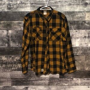 Rab Men’s Flannel Button Up Shirt Large